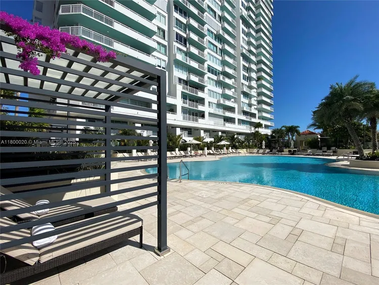 South Pointe Tower #605 image #8