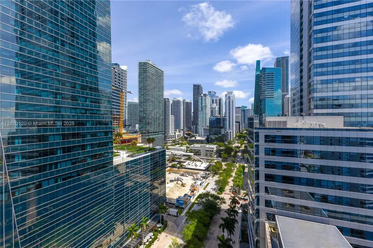 Echo Brickell #1906 image #11