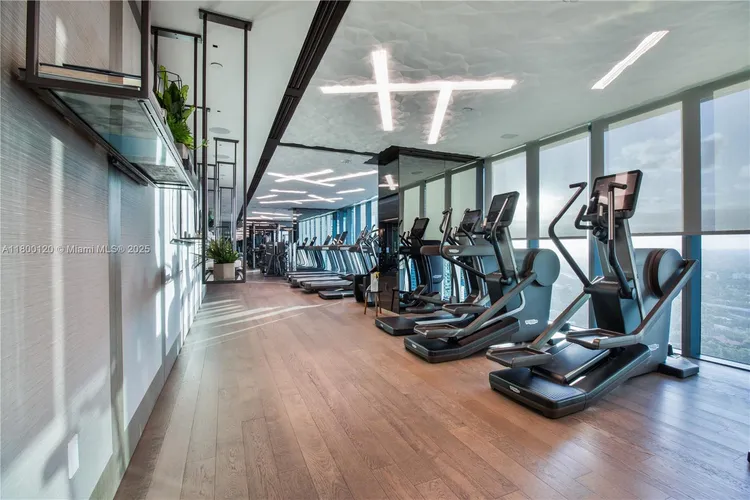 Echo Brickell #1906 image #25