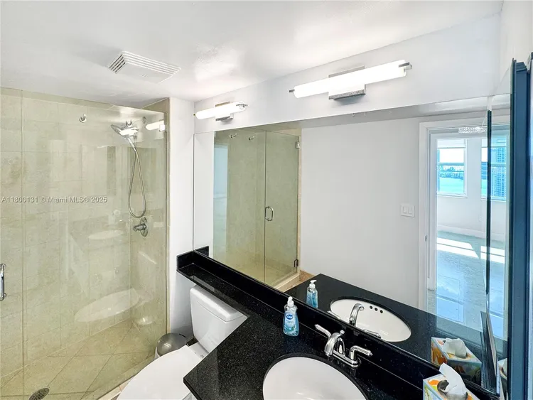 Brickell on the River North #3204 image #19