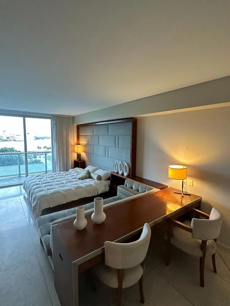 50 Biscayne #906 image #12