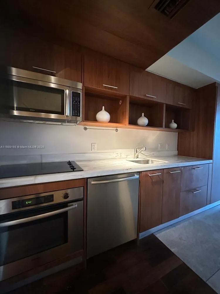 50 Biscayne #906 image #13