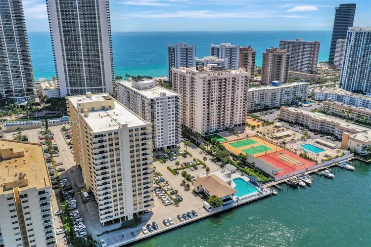 Plaza Towers North #1708 image #9