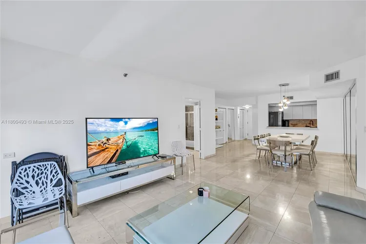 The Waves #910 image #13