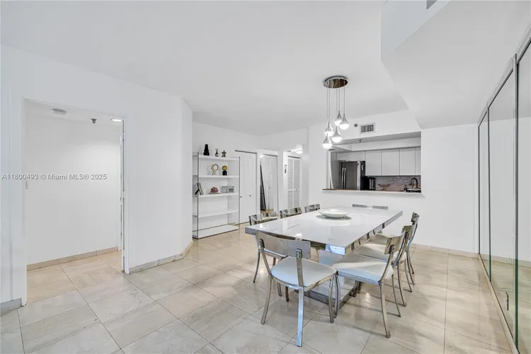 The Waves #910 image #14