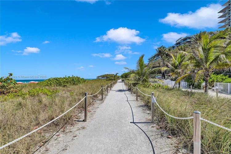 The Waves #910 image #35