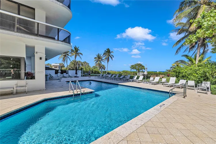 The Waves #910 image #40