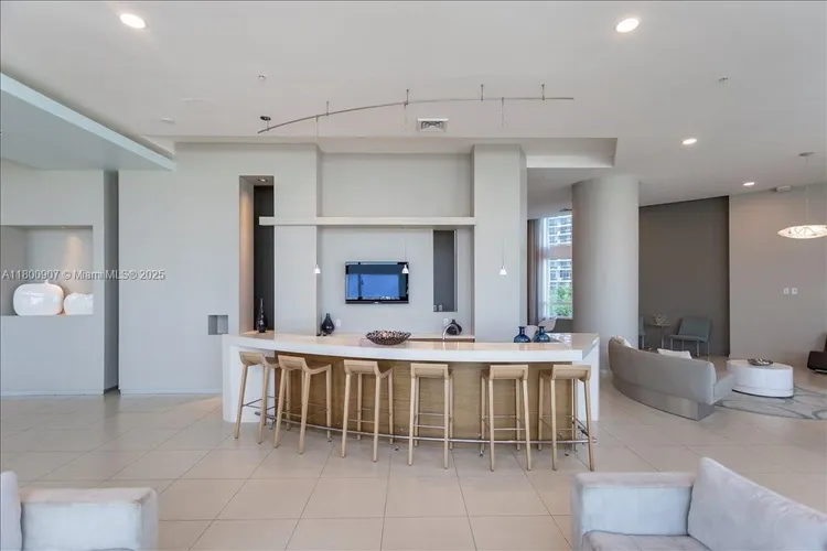 Quantum on the Bay #1810 image #21