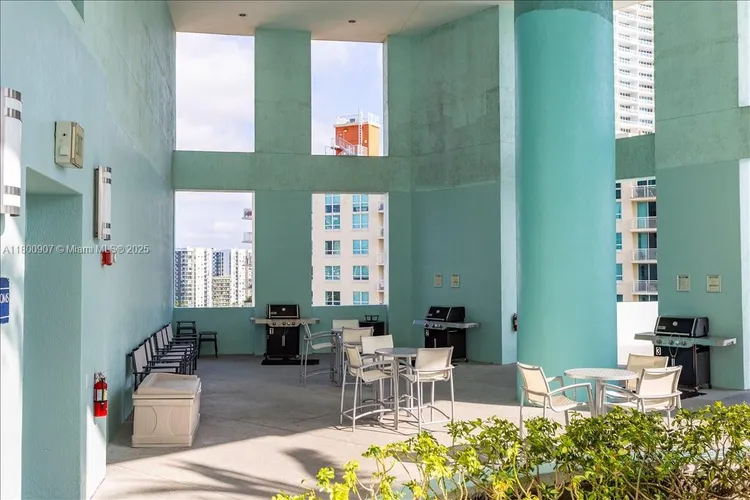 Quantum on the Bay #1810 image #29