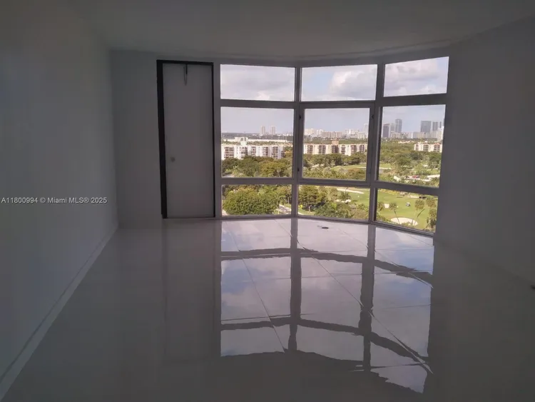 Bonavida #1504 image #7