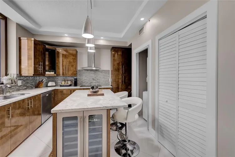 Sayan #2002 image #8