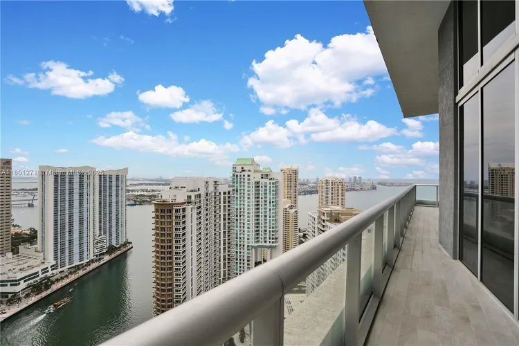 Icon Brickell II #4102 image #30