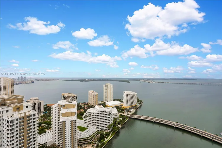 Icon Brickell II #4102 image #32