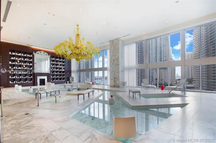 Icon Brickell II #4102 image #45
