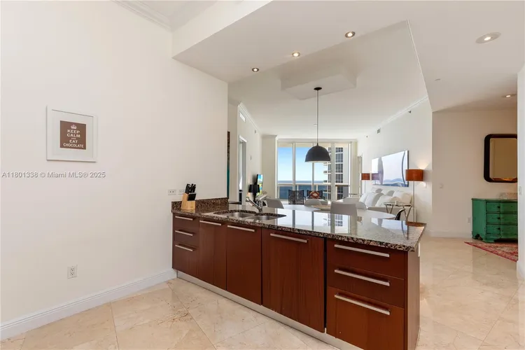 Trump Tower 1 #3307 image #14