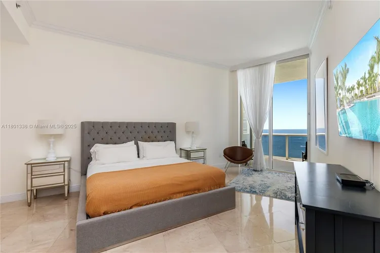 Trump Tower 1 #3307 image #19