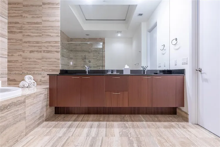 Trump Tower 1 #3307 image #24