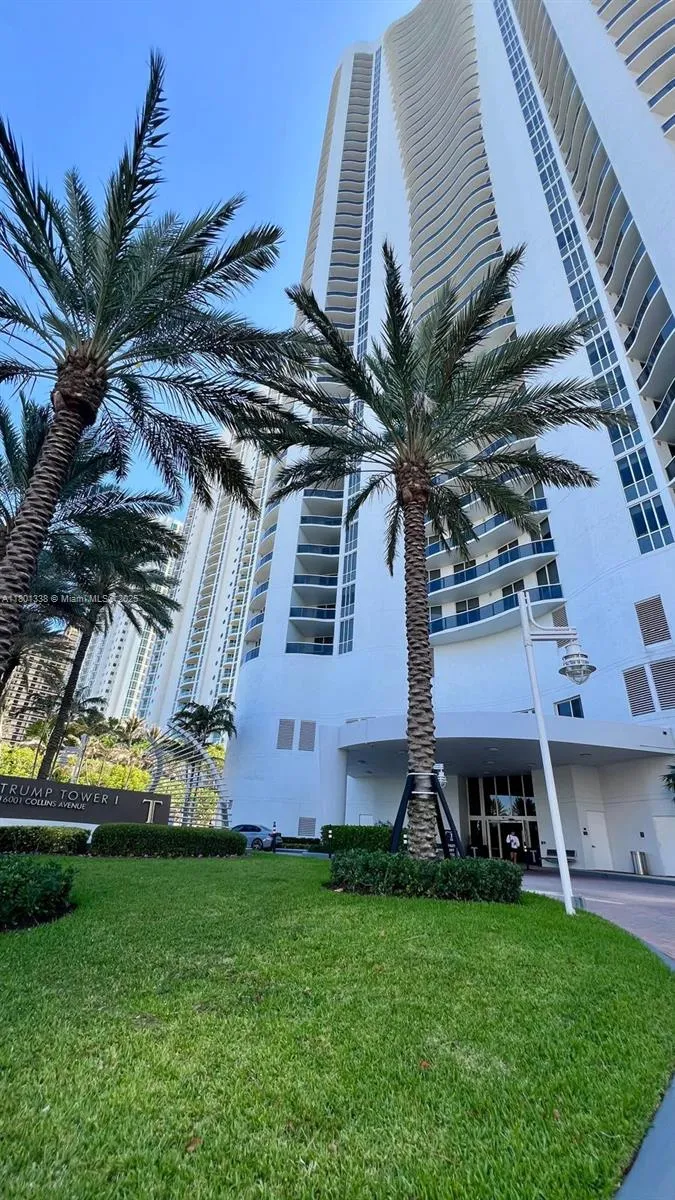 Trump Tower 1 #3307 image #40