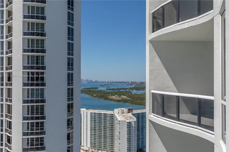 Trump Tower 1 #3307 image #49