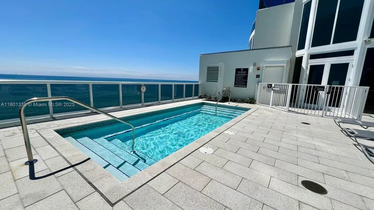 Trump Tower 1 #3307 image #55