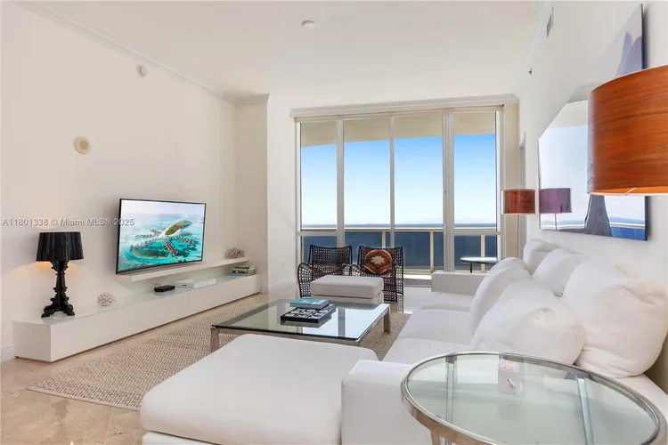 Trump Tower 1 #3307 image #7