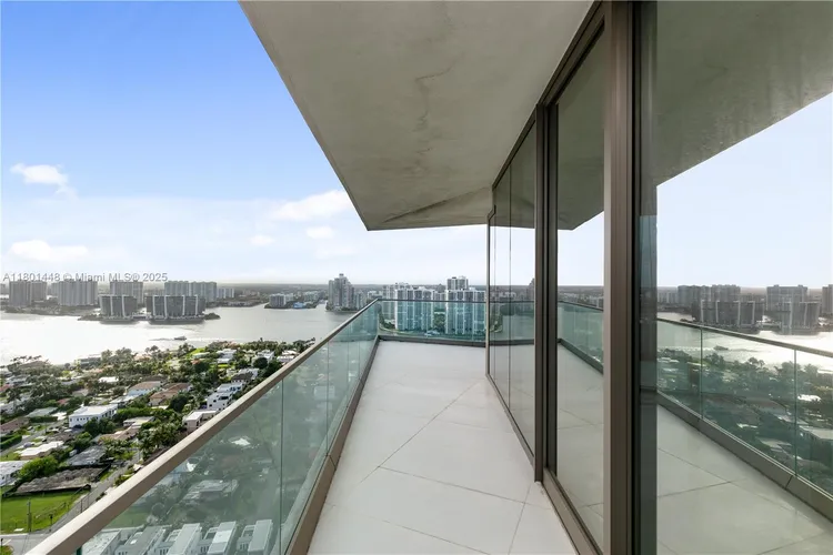 Residences by Armani Casa #2805 image #29
