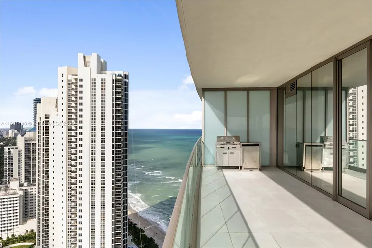 Residences by Armani Casa #2805 image #34