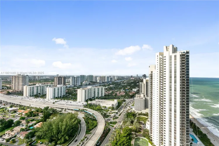 Residences by Armani Casa #2805 image #35