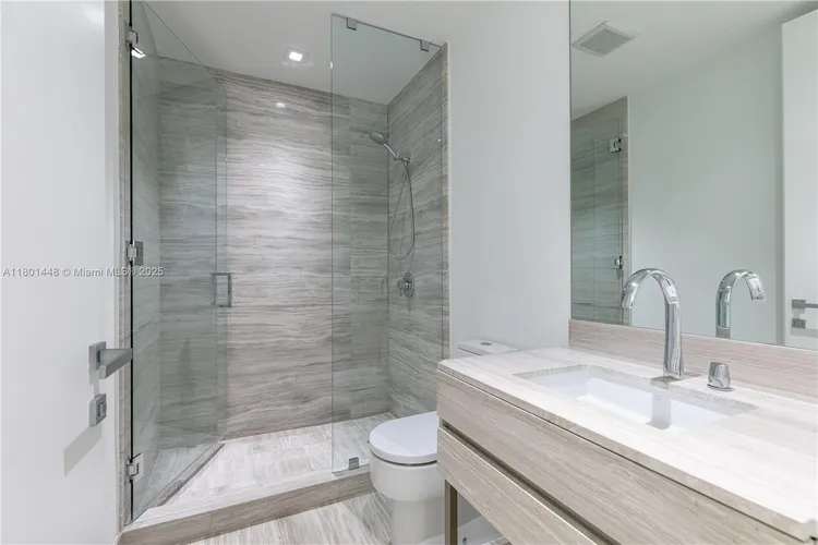 Residences by Armani Casa #2805 image #39