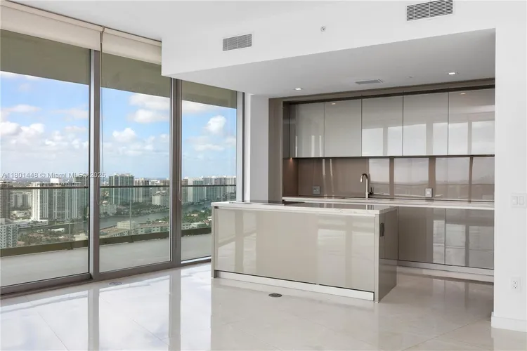 Residences by Armani Casa #2805 image #9