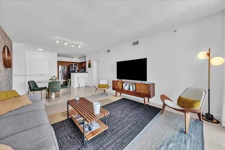 One Miami #4000 image #14