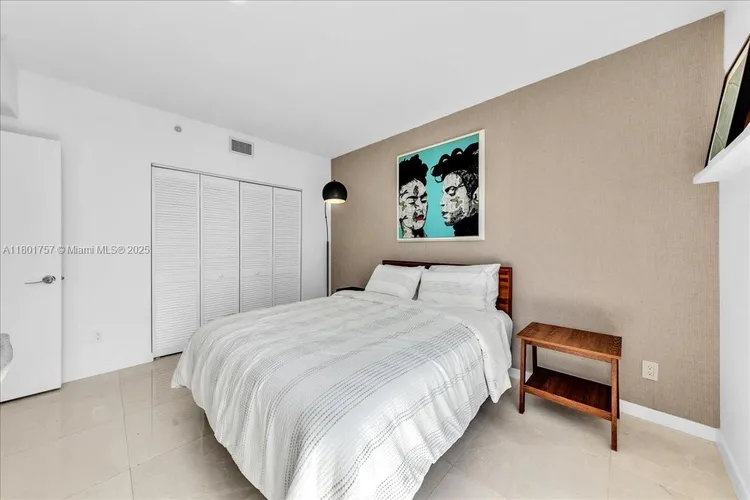 One Miami #4000 image #20