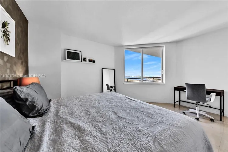 One Miami #4000 image #28