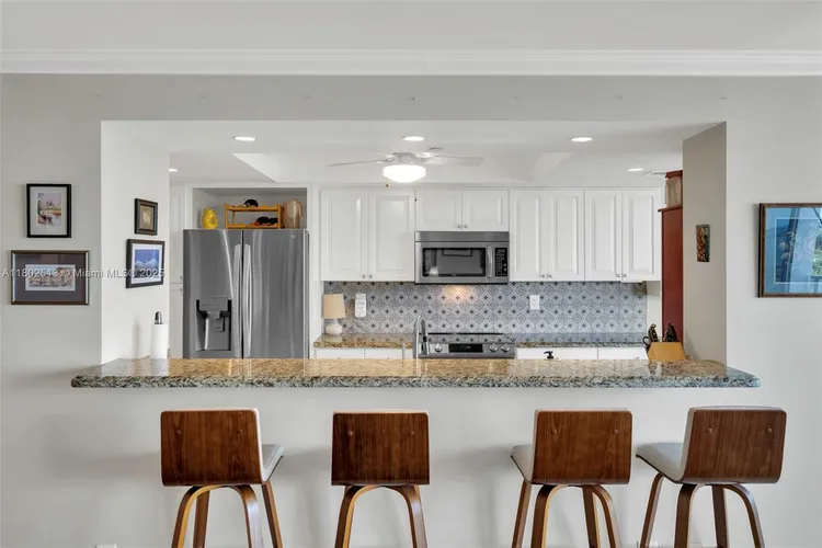 Towers of Quayside Condo #2 #1706 image #18