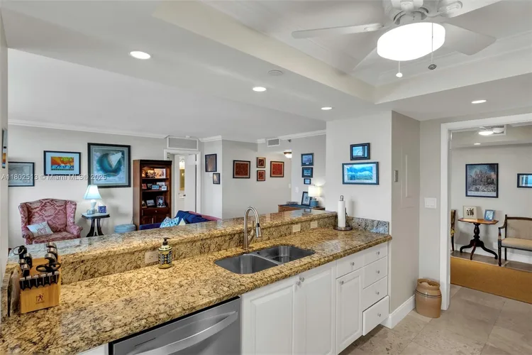 Towers of Quayside Condo #2 #1706 image #20