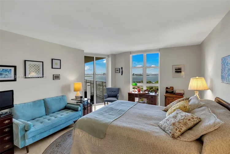 Towers of Quayside Condo #2 #1706 image #26