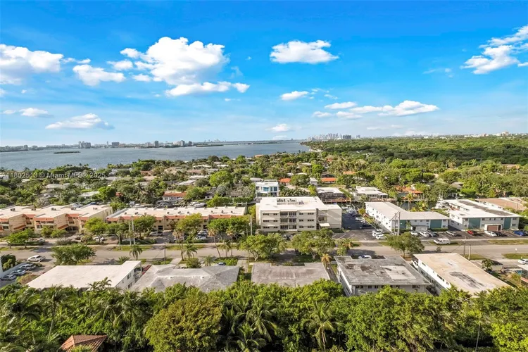 Towers of Quayside Condo #2 #1706 image #6