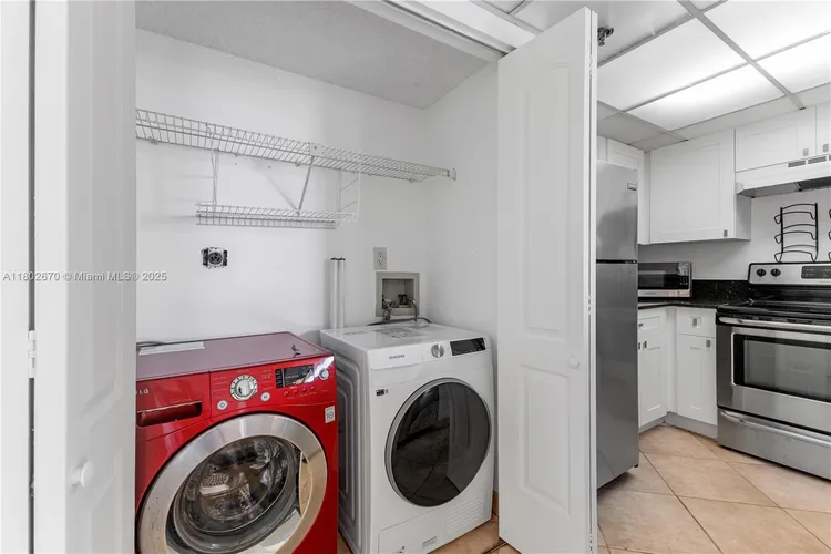 Brickell Key II #904 image #20