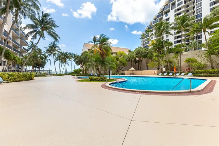 Brickell Key II #904 image #29