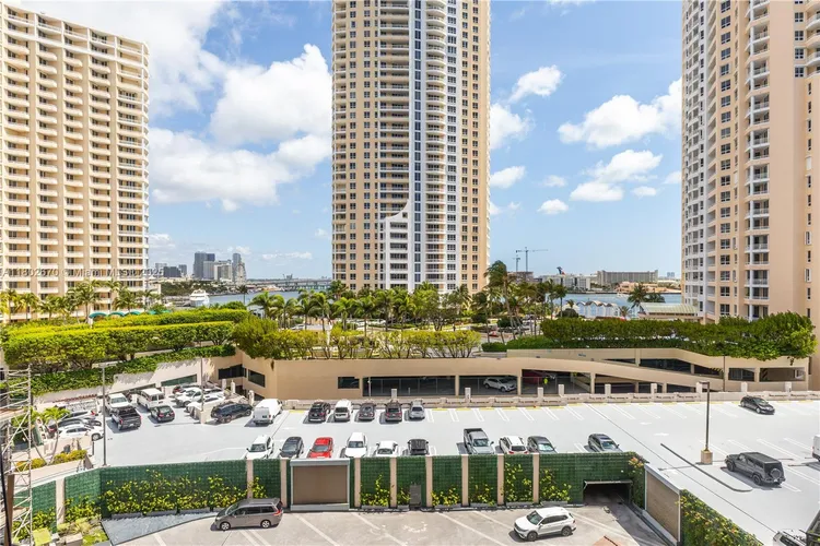 Brickell Key II #904 image #41