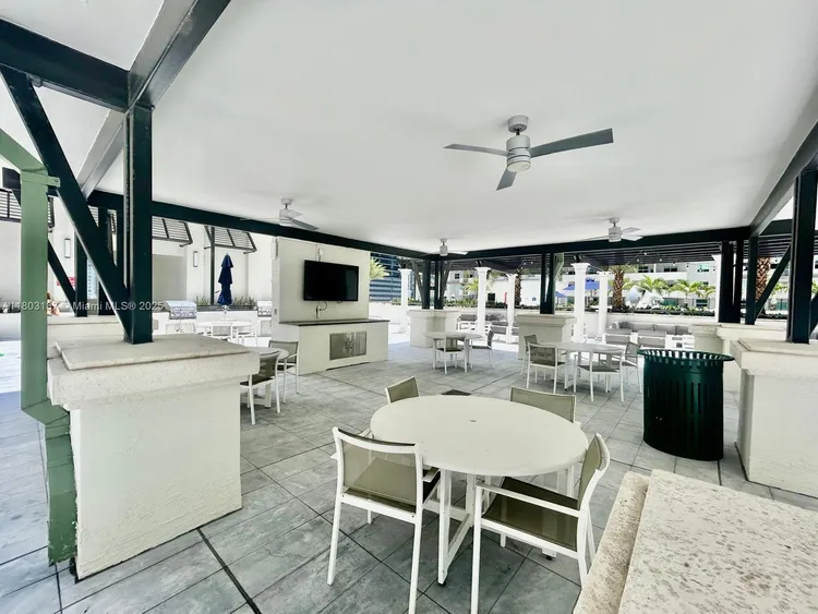 Nine at Mary Brickell Village #2013 image #12