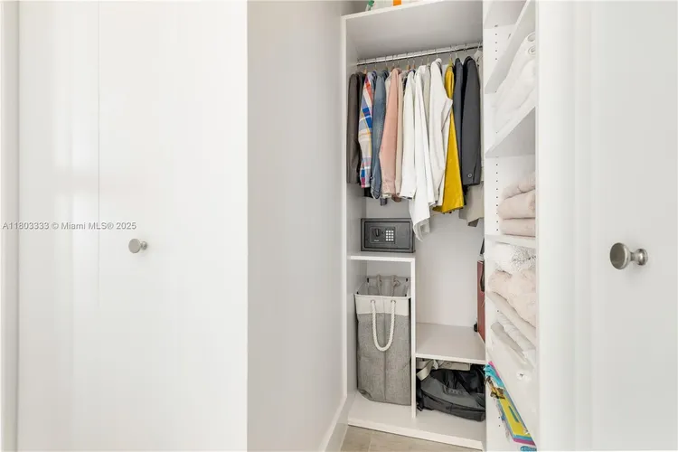 Hyde Midtown #2412 image #17