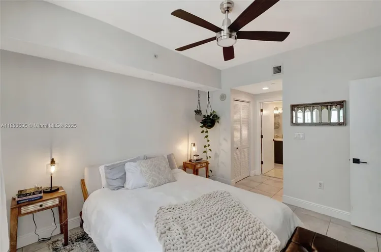 One Village Place #511 image #13