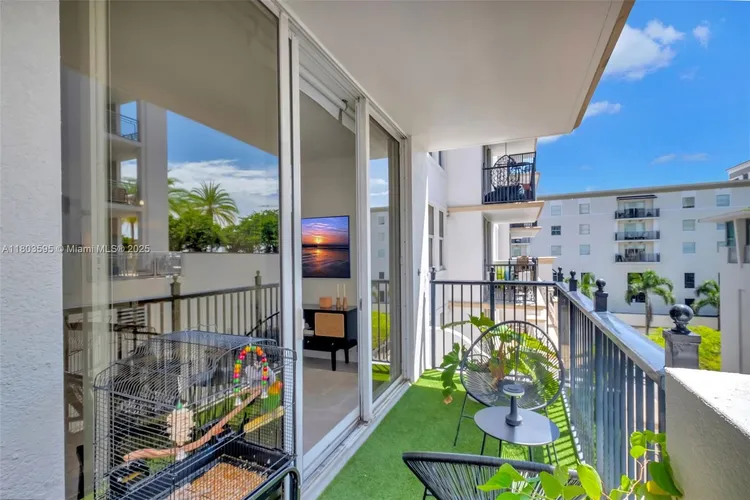 One Village Place #511 image #21