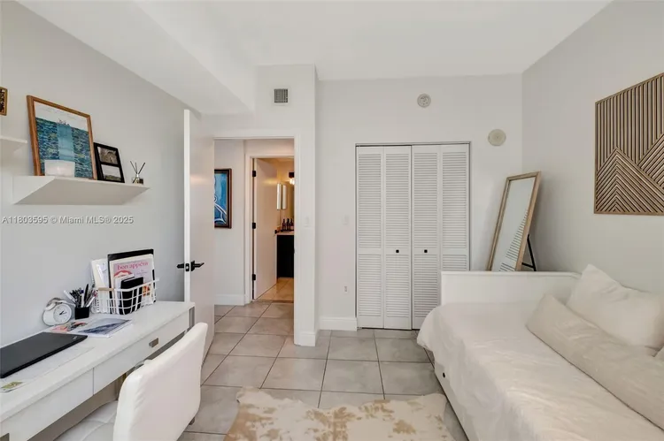 One Village Place #511 image #24