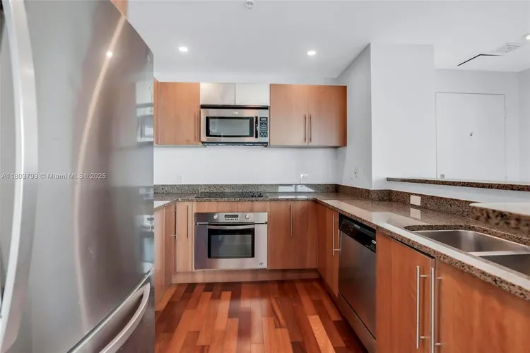 Met1 #T-3710 image #17