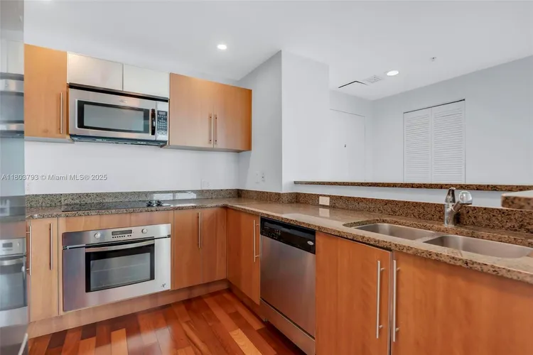 Met1 #T-3710 image #18