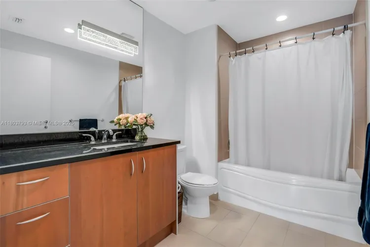 Met1 #T-3710 image #6