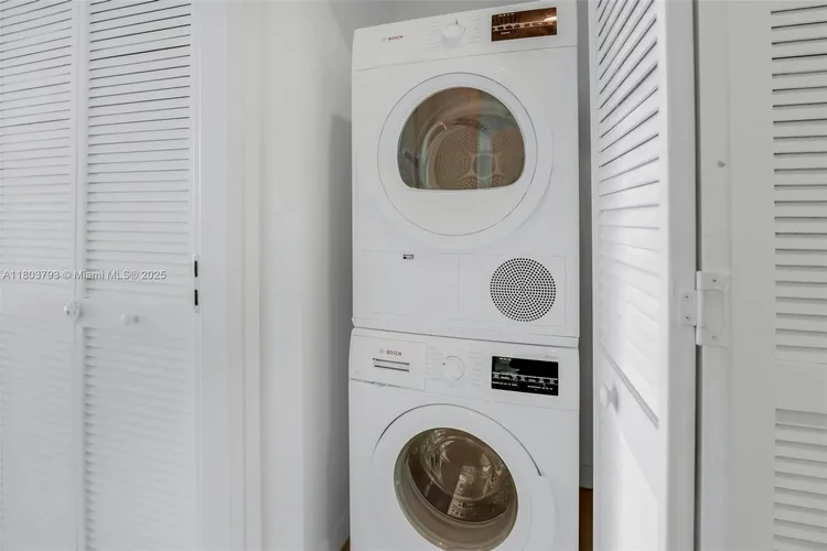 Met1 #T-3710 image #7