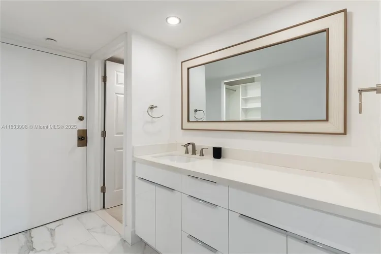 Costa Bella #1707 image #12